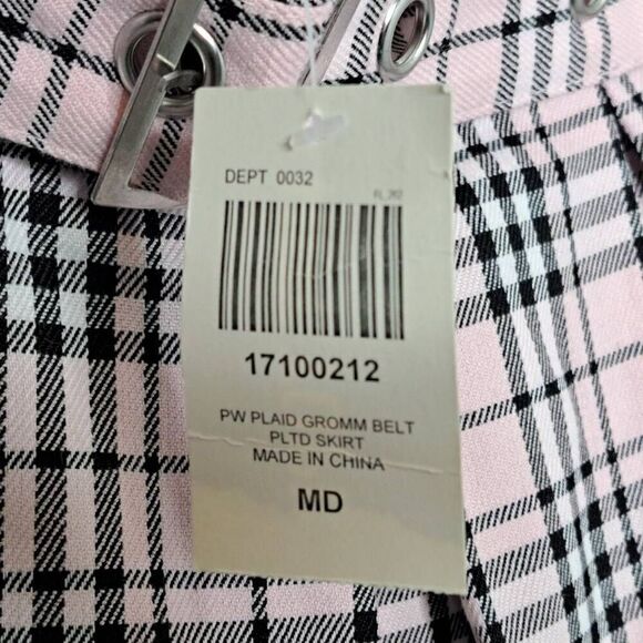 Hot Topic Women's Pink Plaid Pleated Mini Skirt w Matching Belt size Medium NWT - Picture 5 of 5